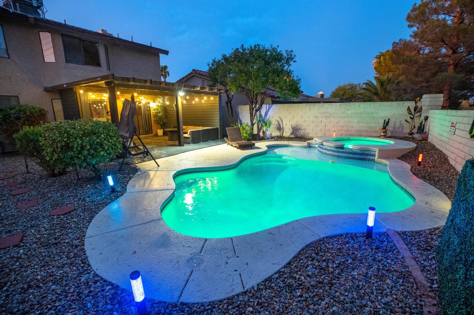 1800 Sqft House W/Heated Pool Spa 13Min From Strip Villa Las Vegas Eksteriør bilde