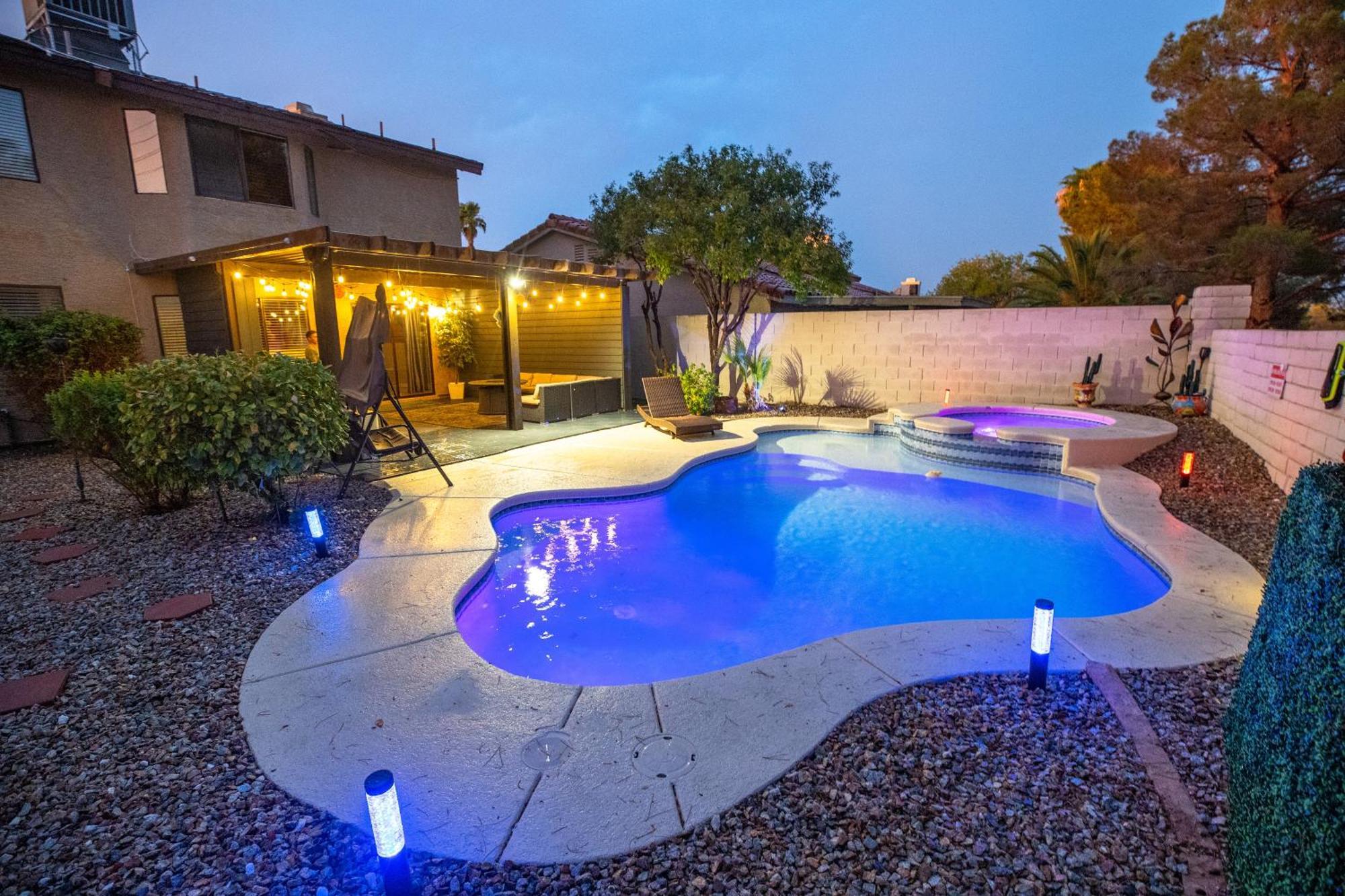 1800 Sqft House W/Heated Pool Spa 13Min From Strip Villa Las Vegas Eksteriør bilde